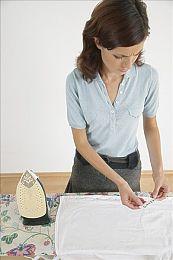 三星公布新游戏显示器G8：4K、曲面和240Hz